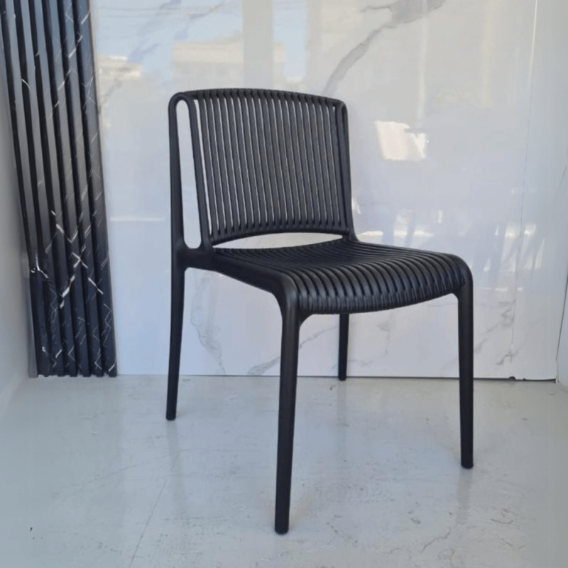 Roya Chair
